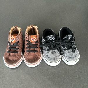 Two Pairs Vans Sneakers